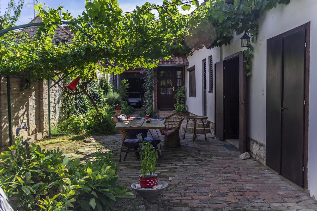 Sobe Gajic Sremski Karlovci Exterior foto